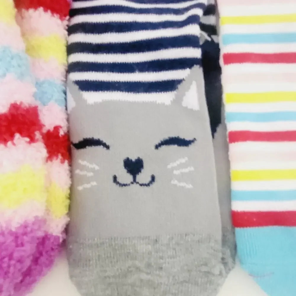 Bundle 5 pairs new girls socks